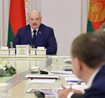 Лукашенко попросил Россию подключить стратегическую авиацию к дежурству на границах Беларуси и Союзного государства