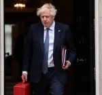 BBC: Джонсон остается премьером Великобритании