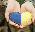 В Литве начинает действовать горячая линия помощи украинцам