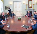 Президент Литвы обсудил с польским премьером цены на энергоносители, безопасность региона