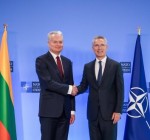 Президент обсудил с Генеральным секретарем НАТО укрепление обороноспособности региона и военную поддержку Украины