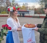 Первые эшелоны с российскими военнослужащими, входящими в состав совместной российско-белорусской группировки войск, прибыли в Беларусь