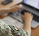 Армия Литвы: поток дезинформации в ноябре снизился, мишенью был оборонный сектор