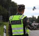 СОГГЛ: на границе Литвы с Беларусью литовские пограничники развернули 11 нелегальных мигрантов