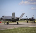 В небе над Шяуляй – тренировочные полеты истребителей воздушной полиции НАТО