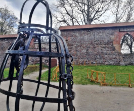 3. Его восстановлением занялись только в 1993 году. 3