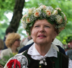 27 мая в Европе – праздник соседей