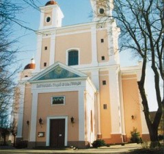 1797 г. – Свято-Духов монастырь возведен во второй класс, что помогло его развитию