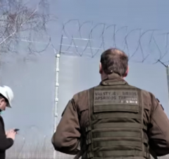На границе с Беларусью пограничники развернули 66 мигрантов