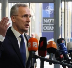 Й. Столтенберг: саммит НАТО состоится в Вильнюсе 11-12 июля следующего года