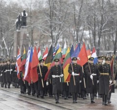 Литовская армия отмечает 104-ю годовщину восстановления