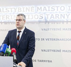 Правительство Литвы освободило от обязанностей подозреваемого в коррупции главу Ветслужбы