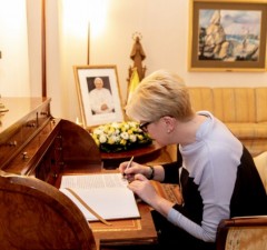 Премьер Литвы: Бенедикт XVI был близок литовцам
