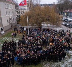 В Литве - День защитников свободы: в окнах горят свечи - в память о жертвах 13 января 1991 года
