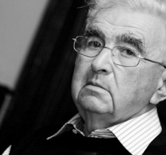 Руководители страны выражают соболезнования в связи со смертью писателя Григория Кановича