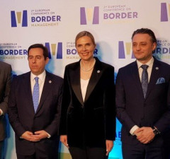 Глава МВД: перед лицом войны РФ в Украине необходимо укреплять охрану внешних границ