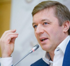 Рамунас Карбаускис: следует ужесточить санкции, поскольку экономика РФ почти не сократилась