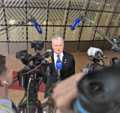 Президент Литвы: роль Китая в войне в Украине "больше деструктивная, чем конструктивная"