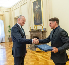 Президент: путешествие Ауримаса Валуявичюса через Атлантику объединило литовцев всего мира