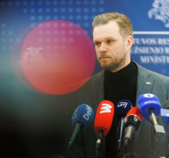 Глава МИД: Вильнюс согласует с ЕК запрет на ввоз в РФ некоторых товаров из Литвы (дополнено)
