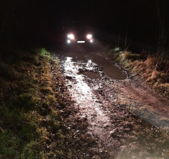 В Литве в водоем упала машина с нелегальными мигрантами, погибли водитель и один нелегал
