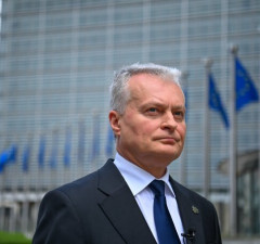 Президент Литвы Г. Науседа едет на саммит "Инициативы трех морей" в Бухаресте