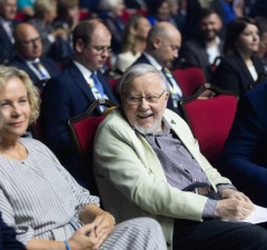 В. Ландсбергис призывает Литву стать первой, официально принявшей членство Украины в НАТО