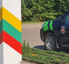 СОГГЛ: на границе Литвы с Беларусью пограничники развернули 20 нелегальных мигрантов