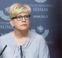 Премьер И. Шимоните: у Литвы есть возможность перенять нелегальных мигрантов у Италии