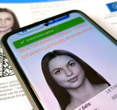 Отныне при проверке удостоверений украинских беженцев в Литве будет видна и их фотография