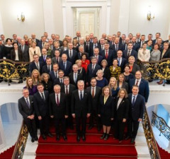 Президент: Украина должна оставаться важнейшим приоритетом внешней политики Литвы