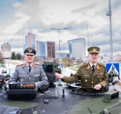 Командующий корпусом НАТО: Литва приняла правильные решения в ответ на угрозы