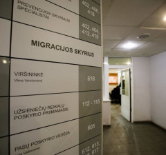 Министерство и профсоюзы поддерживают более строгое трудоустройство граждан третьих стран