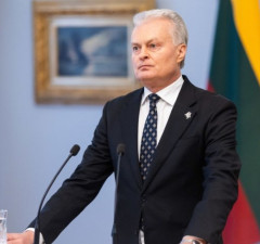 Г. Науседа: при обсуждении помощи Киеву придется учитывать фактор выборов в США и не только