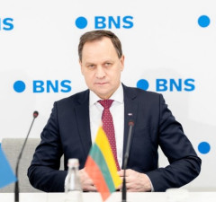 Томашевский намерен возглавить партию на выборах в Сейм