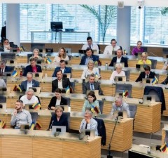 В Сейме Литвы решается вопрос об ужесточении порядка парламентских расходов