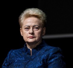 Д. Грибаускайте призывает перевести «бюджет мирной жизни» Литвы в «оборонный бюджет»