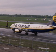 С осени Ryanair из Каунаса будет летать в Белфаст в Северной Ирландии