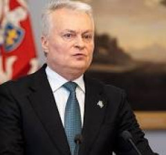 Гитанас Науседа собирается посетить Украину в связи с третьей годовщиной российского вторжения