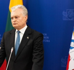 Нет признаков, что США собираются вывести военных из стран Балтии, говорит Гитанас Науседа