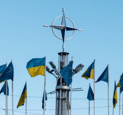 Витянис Андрюкайтис: мандат на переговоры есть только у Украины, все остальное - передел