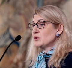 Предлагается отменить выплаты на обустройство работникам из России и Беларуси