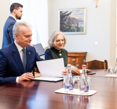 Офис президента: к санкциям относительно РФ могут подключиться Северные, Балтийские страны, Польша
