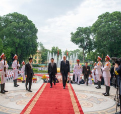 Первый за 33 года визит президента Литвы во Вьетнам: встречи с высшим руководством страны