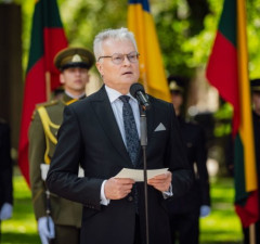 Президент Литвы созывает Госсовет по обороне