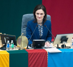 Спикер Сейма: Либеральное движение скептически оценивает налог на солидарность банков