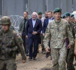 Министр обороны: литовские военные в Польше будут обучаться использованию систем HIMARS