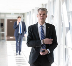 ДГБ утверждает, что соблюдал закон при проверке окружения президента