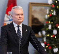 Гитанас Науседа отвергает подозрения в непрозрачности финансов и обещает письменно ответить комиссии Сейма