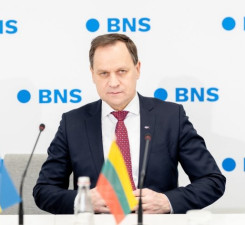 Томашевский намерен возглавить партию на выборах в Сейм